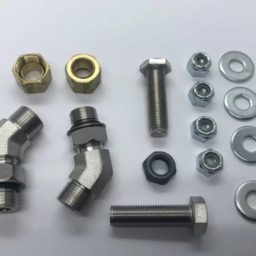 Komplett BayStar hydaulisk styring. Opp til 150 Hk