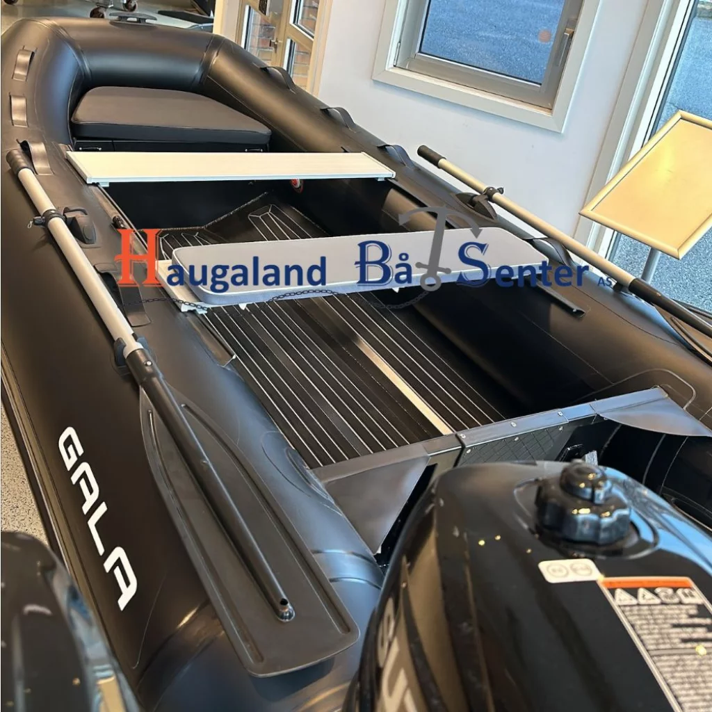 GALA 300DD HELSORT INKLUDERT SEADECK DØRK