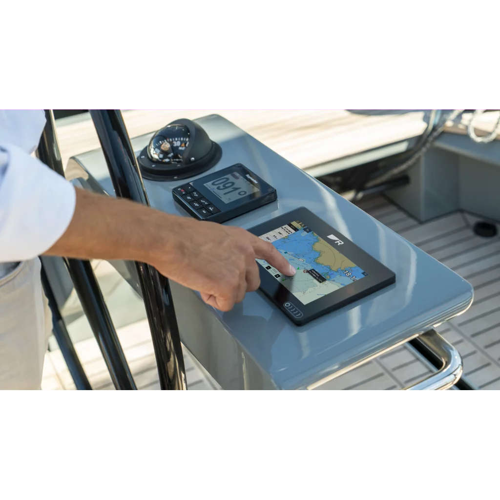 AXIOM+ 7, Multifunksjon 7" Display med LightHouse kart Nord Europa