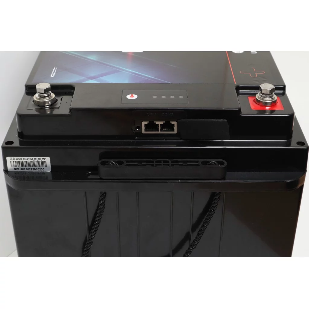 SKANBATT Lithium HEAT PRO Ultra 12V 300AH - CAN Bus - 400A (<3s) - 8 års garanti