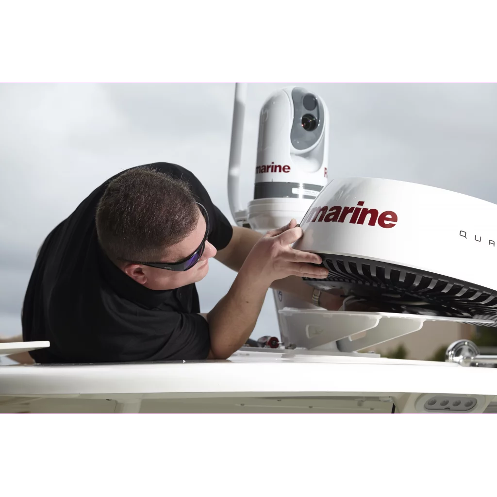 Quantum 18" Q24C w 10m Pwr&Data